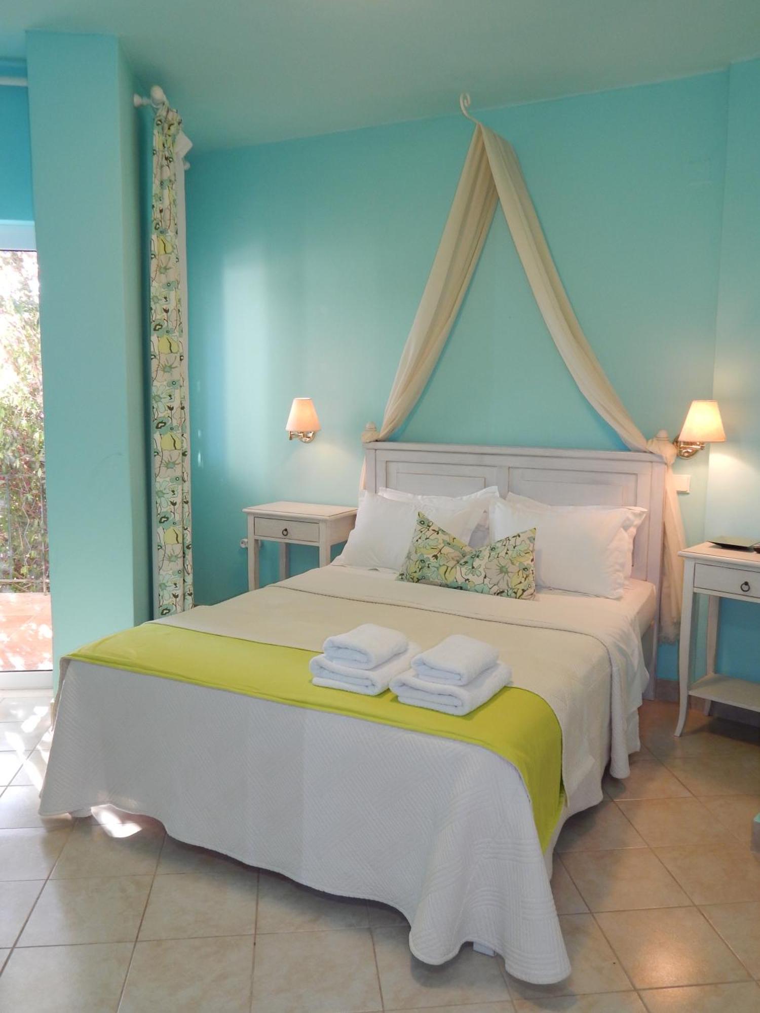 Palmina Mare Villa And Studios Paralia Vrachou Exteriér fotografie