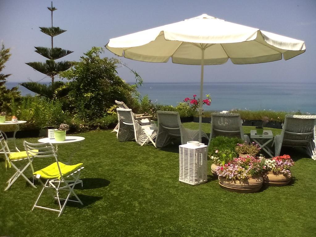 Palmina Mare Villa And Studios Paralia Vrachou Pokoj fotografie